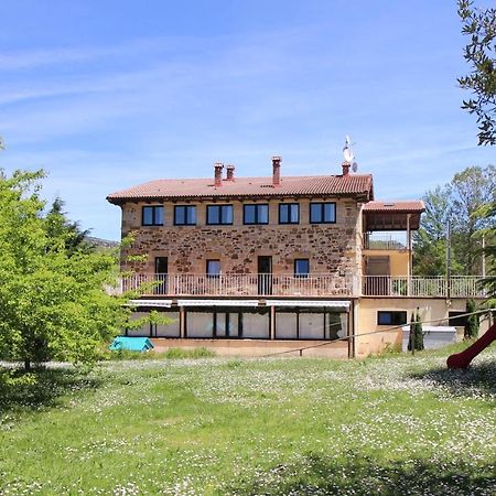 La Romanika De Fellini San Martín de Elines Εξωτερικό φωτογραφία